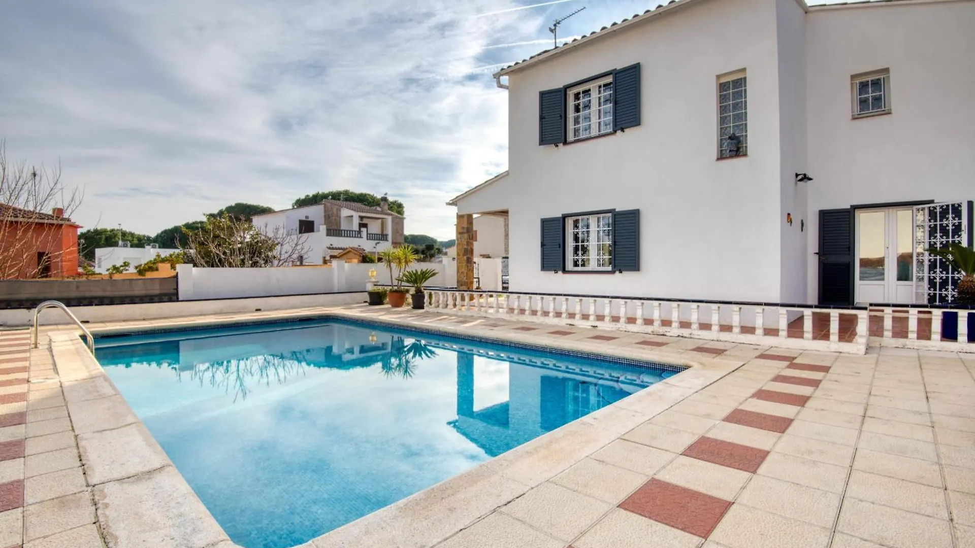 La Paloma Villa L'Escala 0*,  Spain